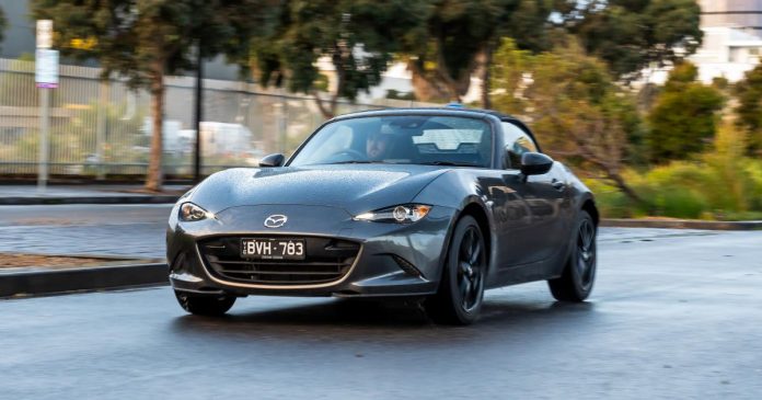 2022 Mazda MX-5 Roadster review