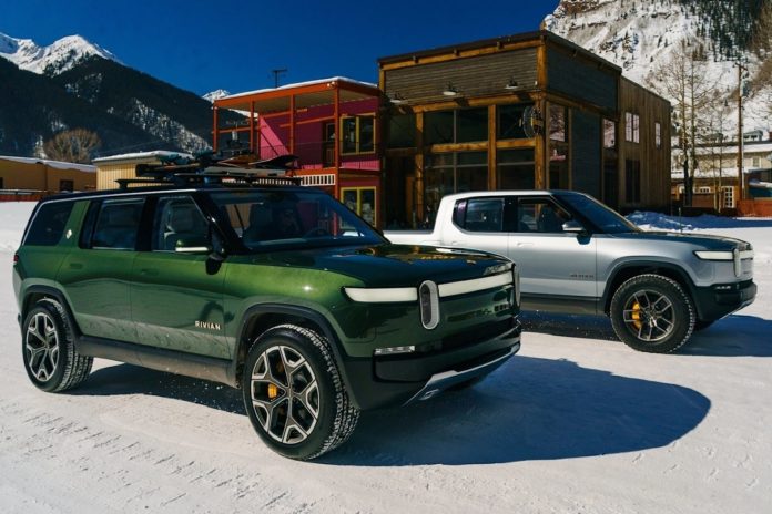 2022 Rivian R1S SUV Front Angle View