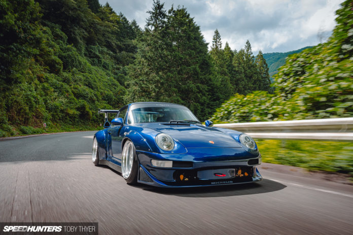 The Madlane 993 Turbo GT2 Mash-Up