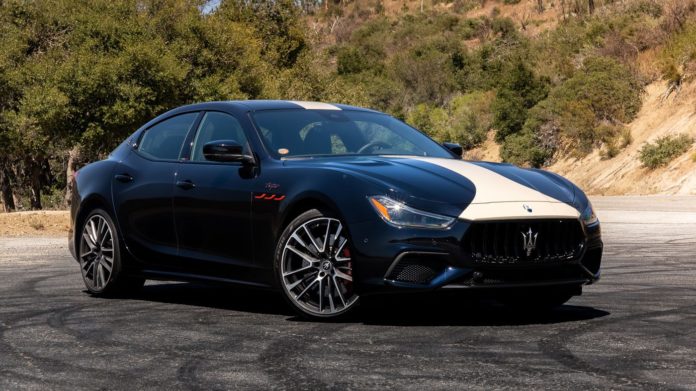 2022 Maserati Ghibli Trofeo Review: A Transitional Period