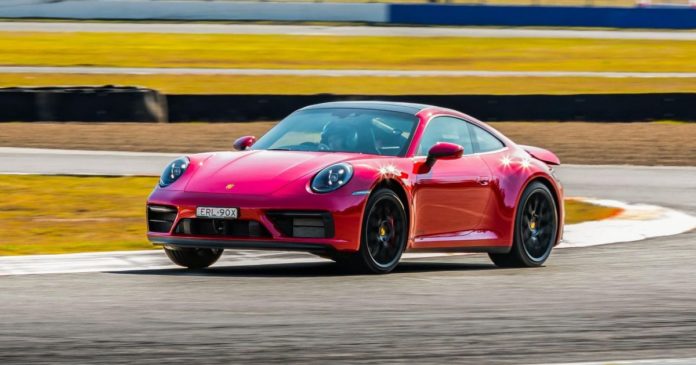 2023 Porsche 911 Carrera GTS performance review