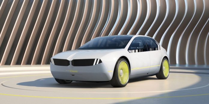 BMW's i Vision Dee Sedan Is a Chameleon-Like Concept with Mind-Bending Traits