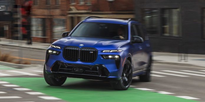 Tested: 2023 BMW X7's Weird New Face Belies the SUV's Inner Beauty