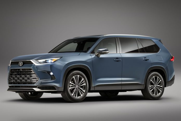 2024 Toyota Grand Highlander Is A 362-HP, Three-Row Rival To The Hyundai Palisade