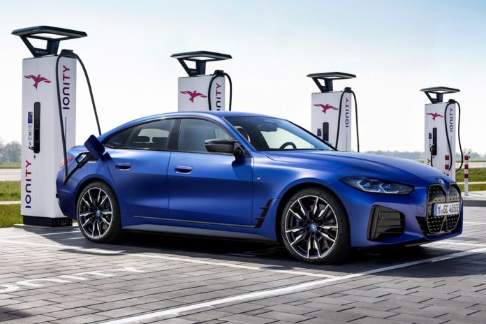 2022-2023 BMW i4 Charging