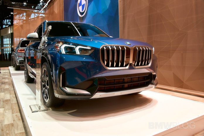 2023 bmw x1 phytonic blue 08