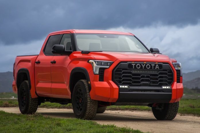 2022-2023 Toyota Tundra Forward Vision