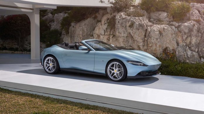 Ferrari Roma Spider Debuts As A Twin-Turbo V8 Soft Top