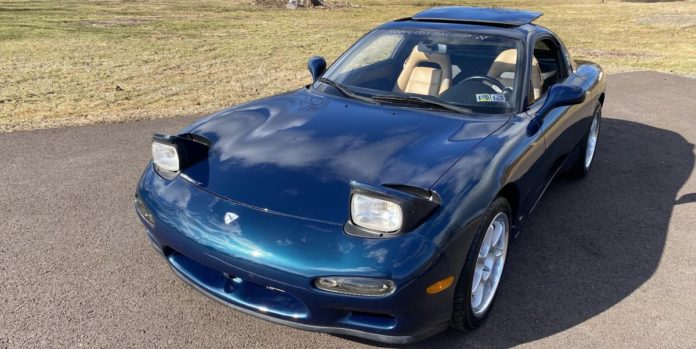 1994 Mazda RX-7 Is Our Bring a Trailer Auction Pick of the Day