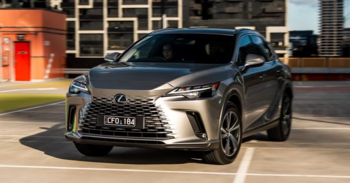 2023 Lexus RX350h Luxury review