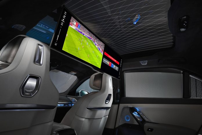 American BMW 7 Series Buyers Can Now Watch Sports On The Massive Rear Theater Screen