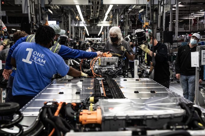 VW battery pack assembly at Chattanooga