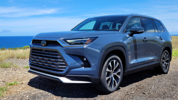  Review: The 2024 Toyota Grand Highlander Is A Jack Of All Trades, Master Of Some