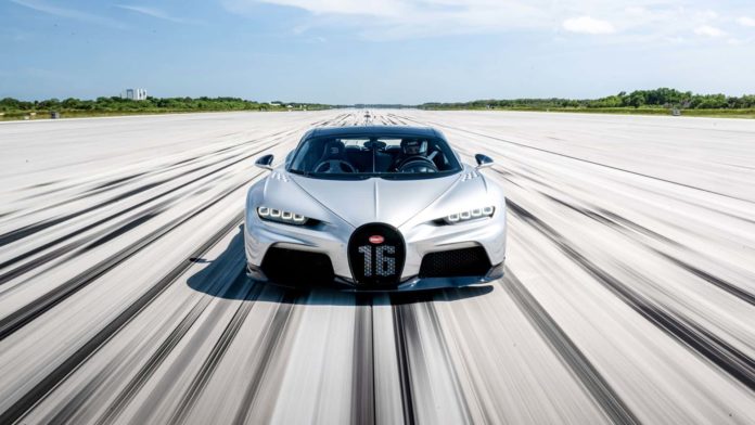 What It's Like To Drive A Bugatti At 250 MPH