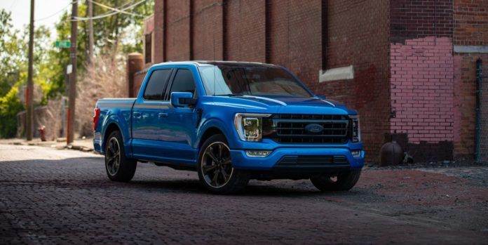 Ford Unleashes 700-HP Supercharger Package for F-150 