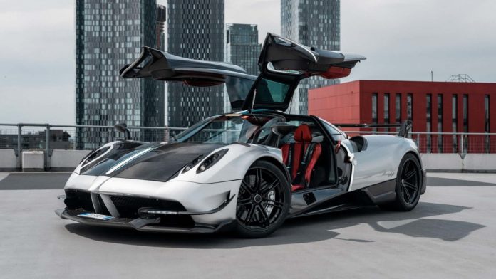 Pagani of Manchester Opens Its New Showroom