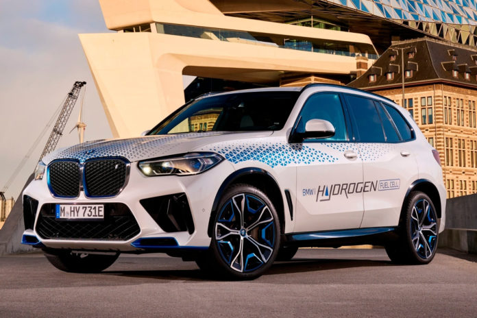 BMW May Offer EV Buyers Hydrogen Fuel-Cell Power As No-Cost Option