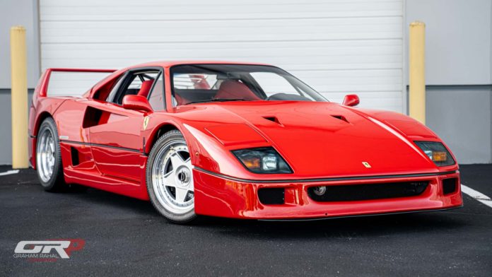 European-Spec Rosso Corsa 1989 Ferrari F40 For Sale