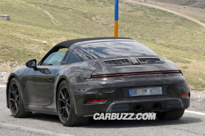 Facelifted Porsche 911 Targa Spied Out And About