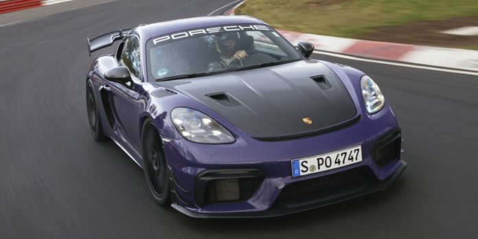 Porsche 718 Cayman GT4 RS Manthey Kit Brings Added Performance