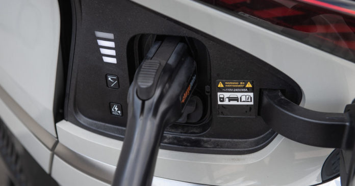 How to exchange old, high-emitting vehicles for an electric vehicle in Colorado