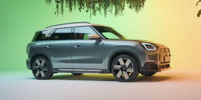 Mini Countryman SUV Is Revitalized as an EV with Sharper Styling