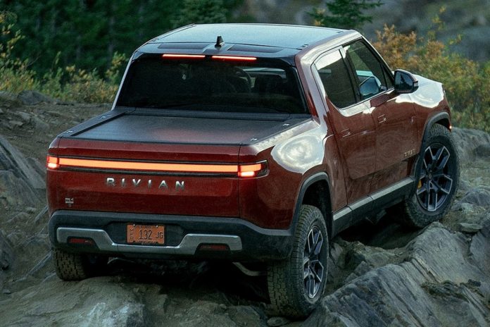 2022-2023 Rivian R1T Truck Aft View