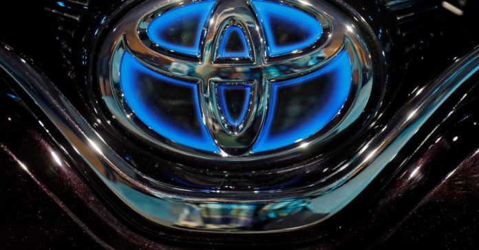 Toyota lobbies India to cut hybrid-car taxes as much as 21% - letter