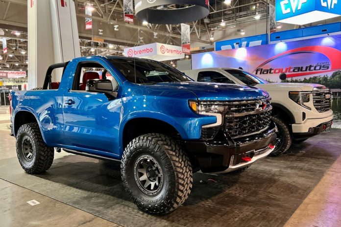 2024 Chevy K5 Blazer And GMC Jimmy SEMA Builds Look Like Genuine GM