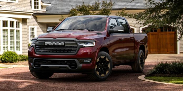 2025 Ram 1500 Ramcharger Avoids the Range Anxiety of EV Trucks