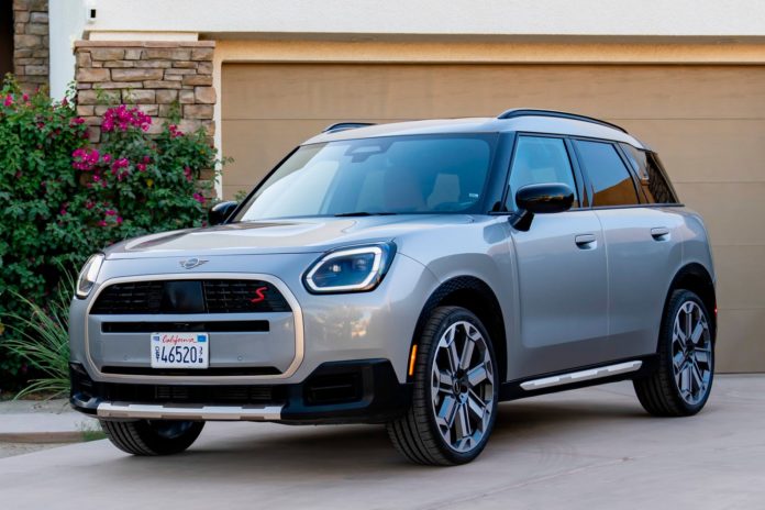 New Mini Countryman S Touches Down With 241-HP And $38,900 Price Tag