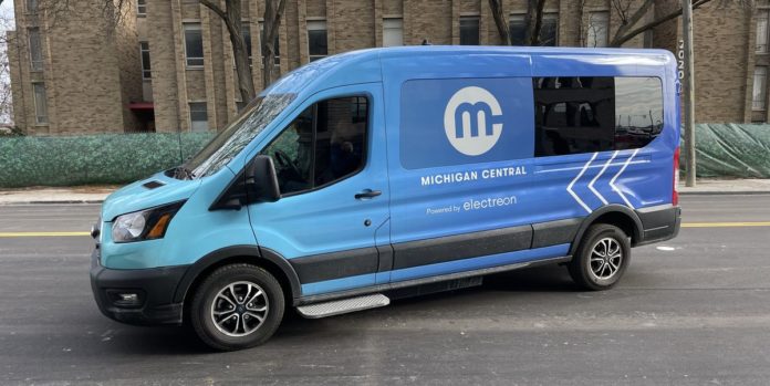 North America's First Wireless Charging Road Debuts in Detroit