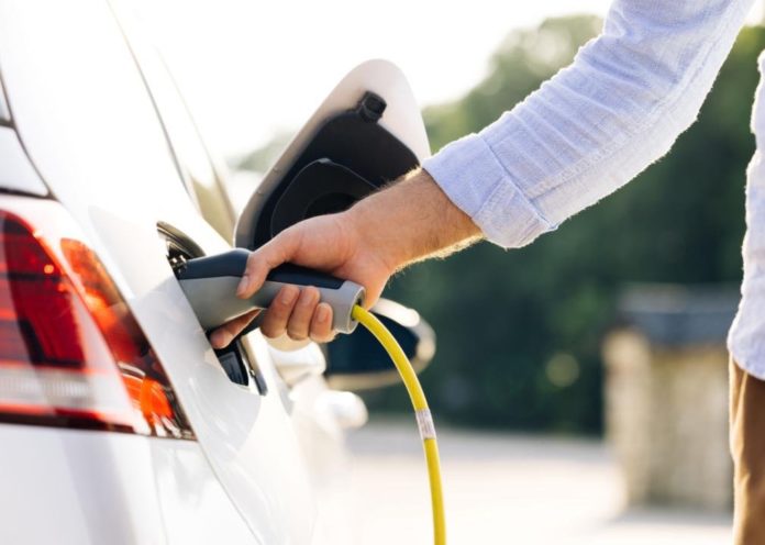 Not just electric: States with the most cars that use more than just gasoline - KTVZ