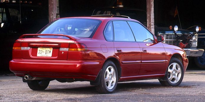 1995 Subaru Legacy LSi is More Mainstream than Ever