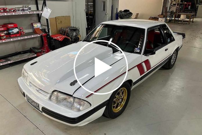 Foxbody Ford Mustang With Barra Straight-Six Is Drag Racing Perfection