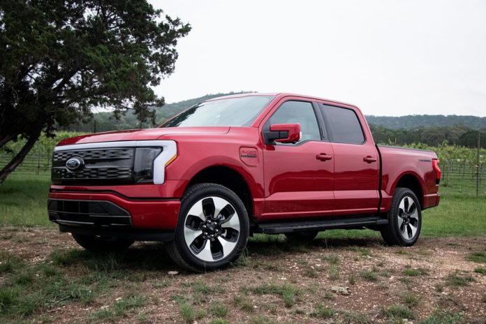 2022-2024 Ford F-150 Lightning Front-End View