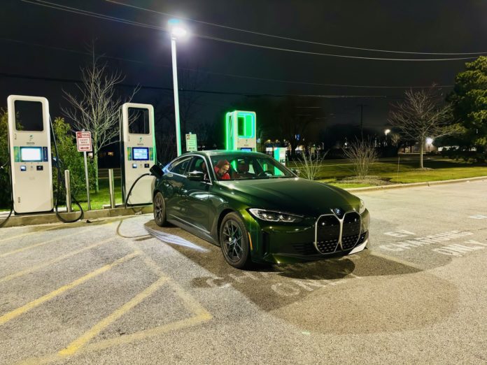 How To Setup The Electrify America Free Charging In Your BMW i4, i5, iX and i7