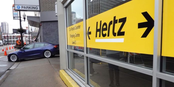 Hertz Wants to Sell 20,000 EVs amid Low Rental Demand, High Repair Prices