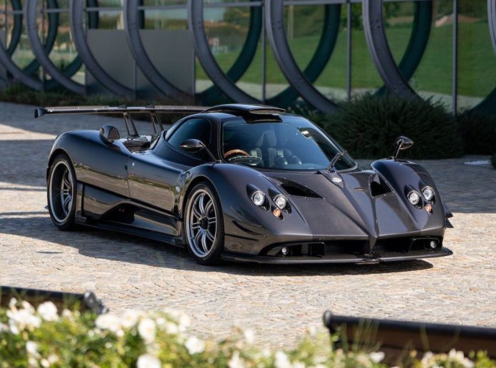 Pagani Automobili Shows Off Its Ultra-Exclusive Zonda 'Attack' Hypercar