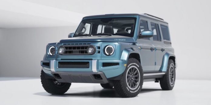 Ineos Fusilier Is a Smaller Throwback 4x4 with EV or Hybrid Power