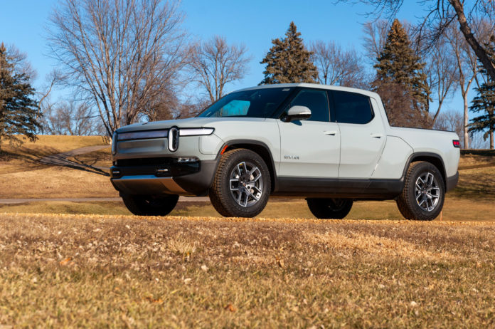 Review: 2024 Rivian R1T remains the bar for innovation