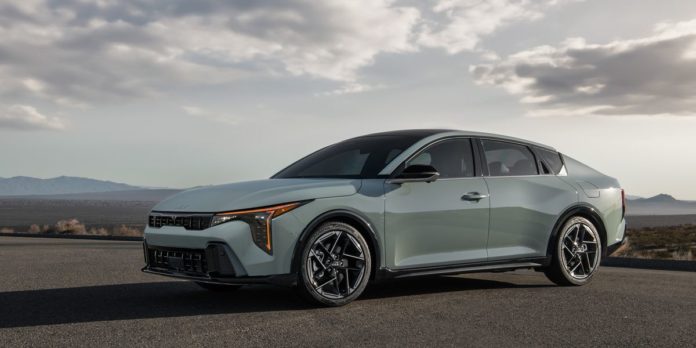 2025 Kia K4 Sedan Has More Room and More Features Than the Forte