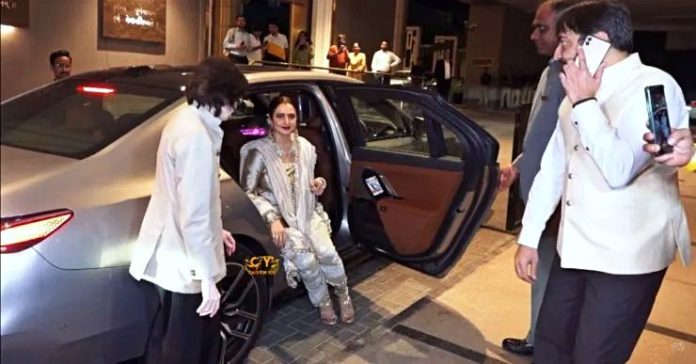 Rekha's BMW i7