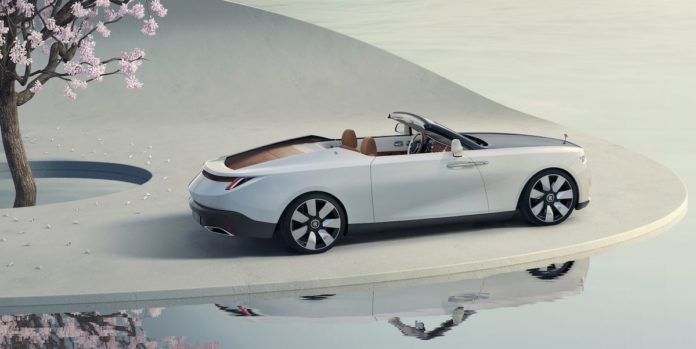 Rolls-Royce Arcadia Droptail Is a Roadster That Makes You Say 'Wow'