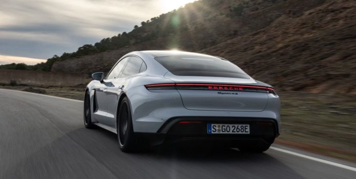 2025 Porsche Taycan Looks the Same but Is Much Improved