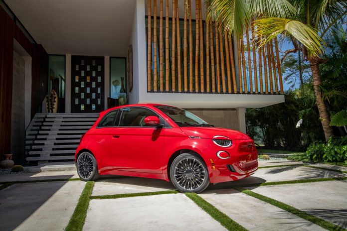 Review: 2024 Fiat 500e urban EV charms city drivers