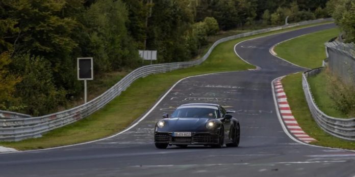 Porsche 911 Hybrid Beat Its Predecessor's 'Ring Time by 8.7 Seconds