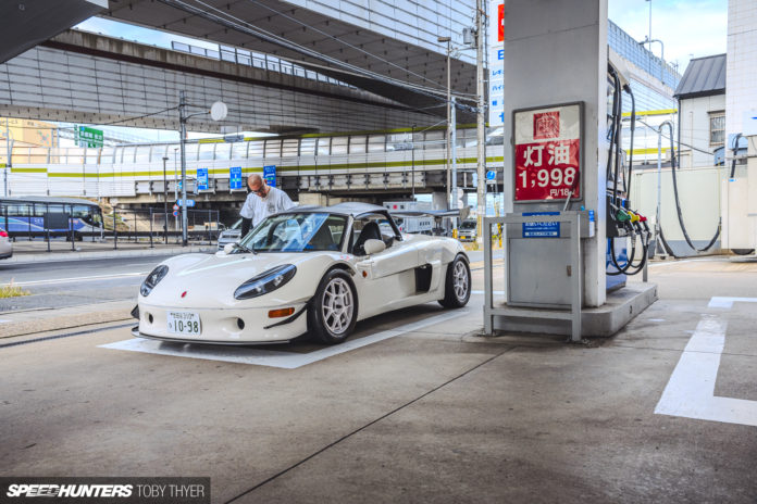 Small But Mighty: A Wide-Body Tommykaira ZZ With Honda Power