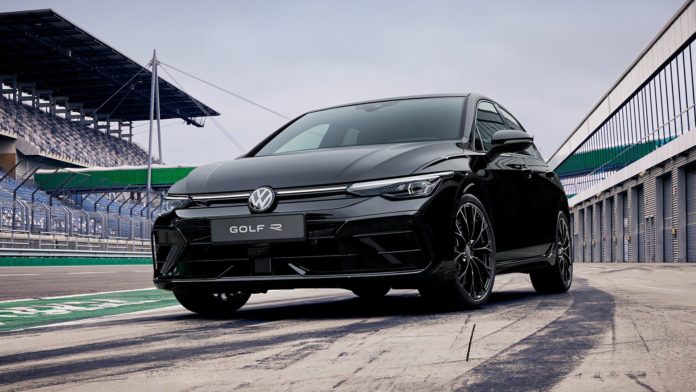 2025 Volkswagen Golf R Arrives As The Last Combustion Model Before Going Electric