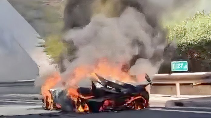 Koenigsegg Begs Owners Not To Drive Jesko After Fire Destroys Rare Supercar